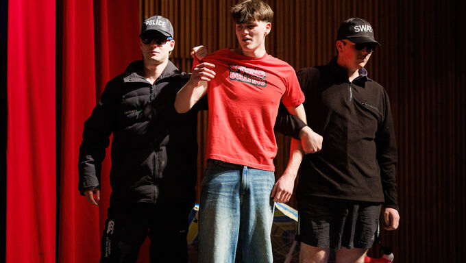 House Plays School 0337