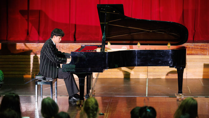 Sedley Wells Music Competition 020 4011